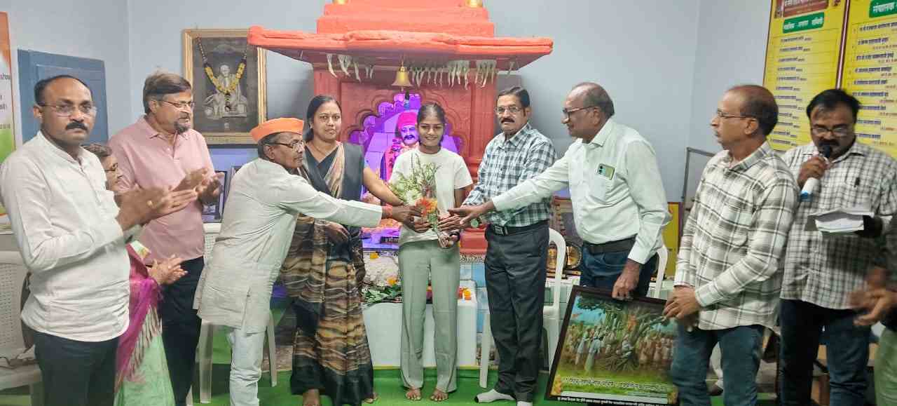 छत्रपती शिवाजी महाराज ऑनलाइन व्याख्यानमालेच्या स्पर्धेचा बक्षीस वितरण सोहळा उत्साहात संपन्न